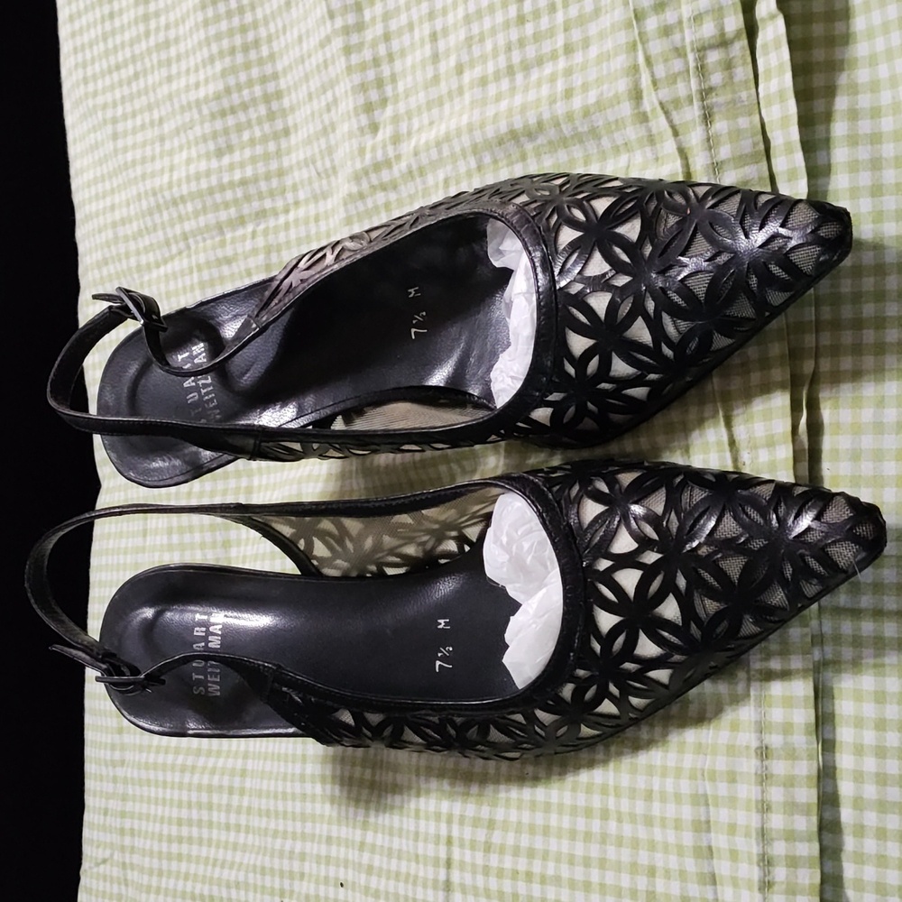Stuart Weitzman Black Lace Heels with Floral Design Size 7 1/2